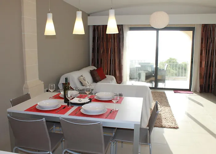 Апартаменты Fully Airconditioned With Open Views In Nadur, Gozo