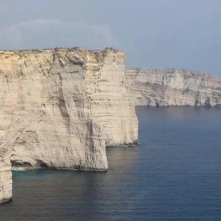 Fully Airconditioned With Open Views In Nadur, Gozo Apartament *